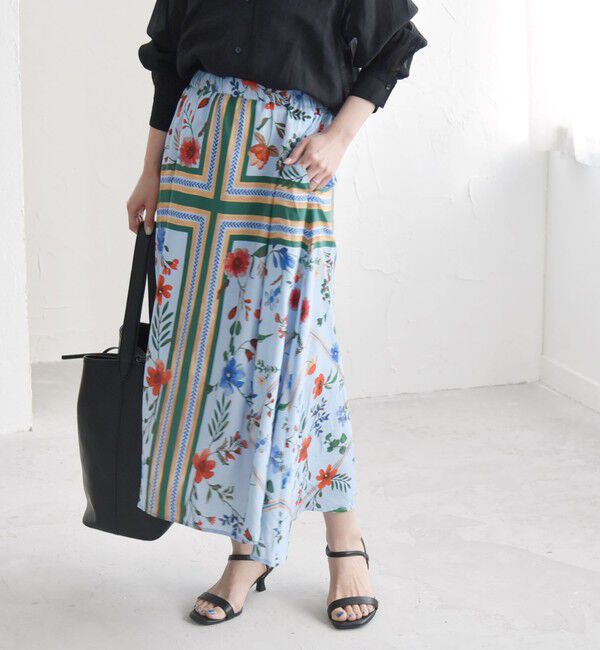 quaranciel「quaranciel: SPRINTEX フラワーパネル柄 スカーフ フレア スカート」|スカート|