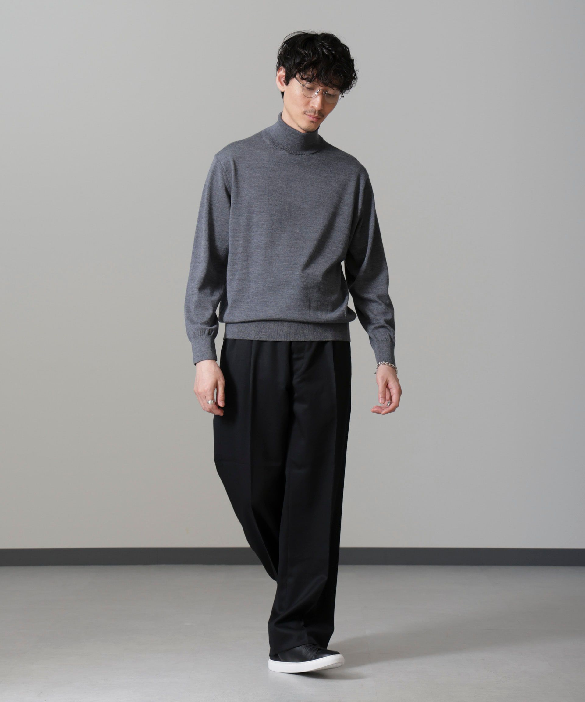 nano･universe「「毛玉レスニット」 ファインゲージタートルネック」|ニット・セーター|