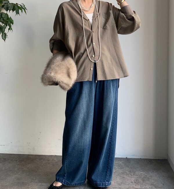  「【新色追加】GOLDボタンVVシャツ」|シャツ・ブラウス|