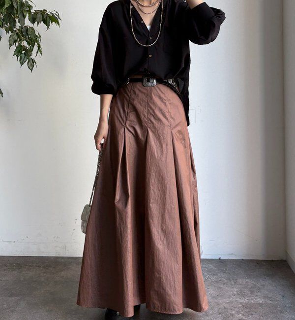  「【新色追加】GOLDボタンVVシャツ」|シャツ・ブラウス|