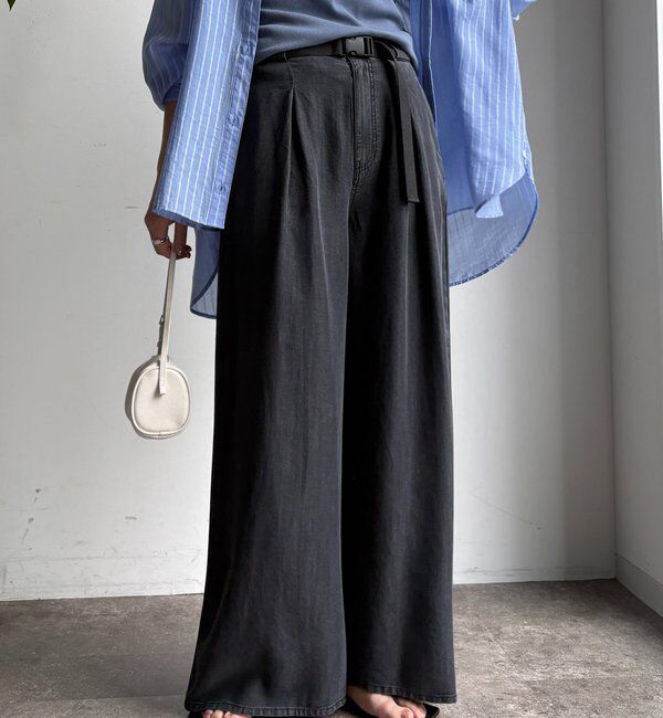  「ベルト付リヨセルデニムパンツ」|デニム|ブラック