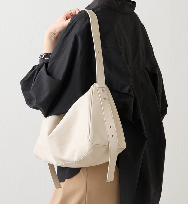  「トライアングルショルダーバッグ」|ショルダー・メッセンジャー|