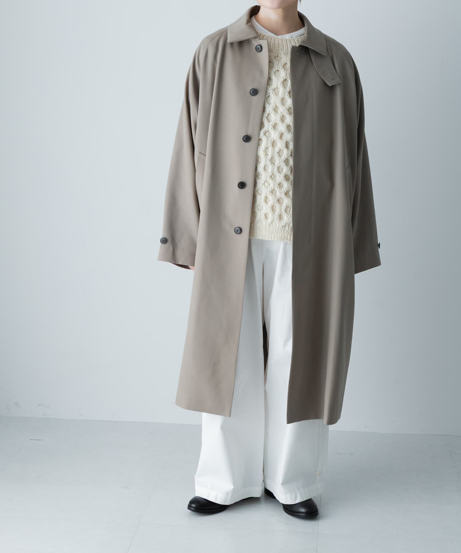 かぐれ「ウーステッドウールコート」|ノーカラーコート|