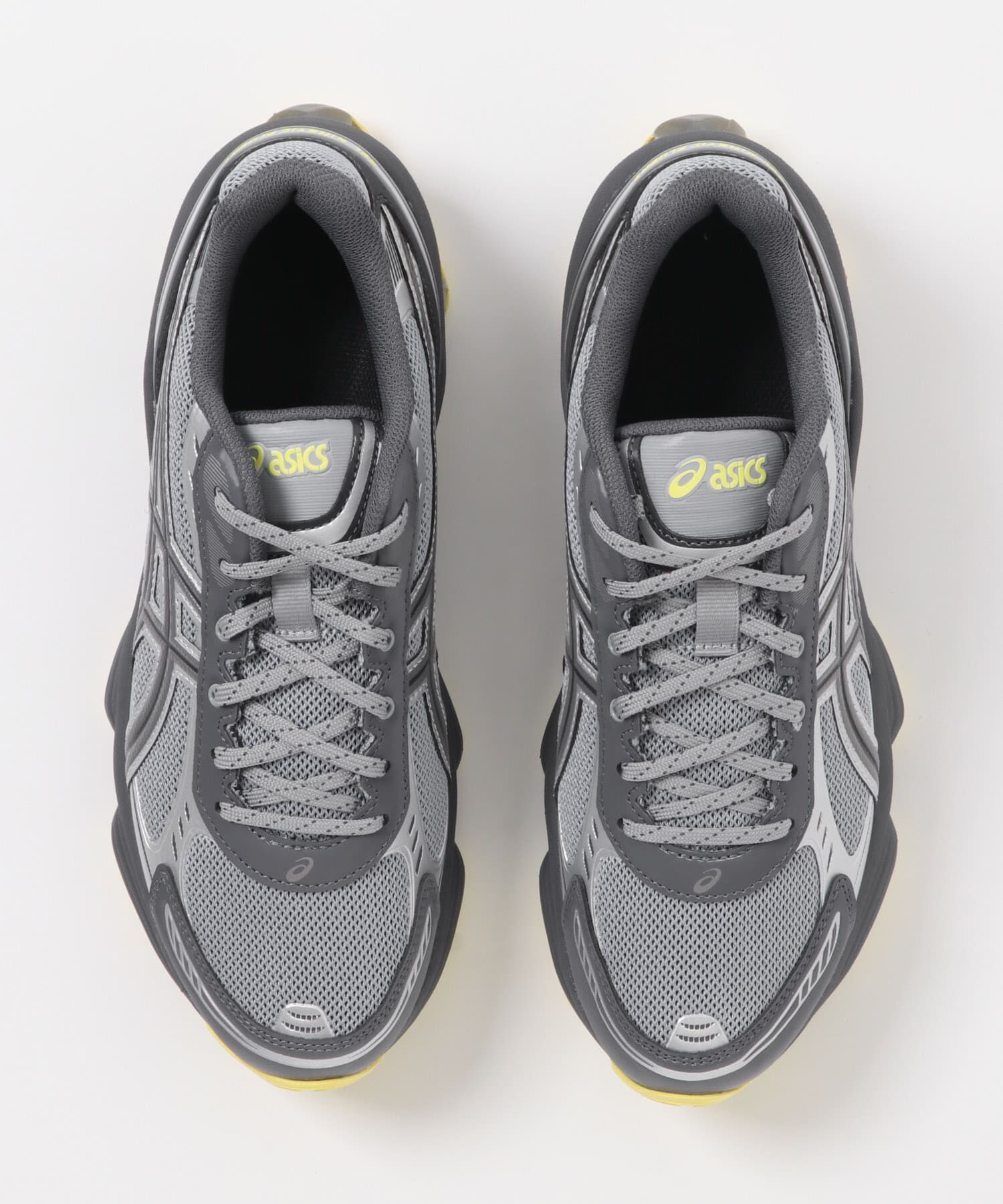 URBAN RESEARCH「ASICS　GEL-KINETIC FLUENT」|スニーカー|