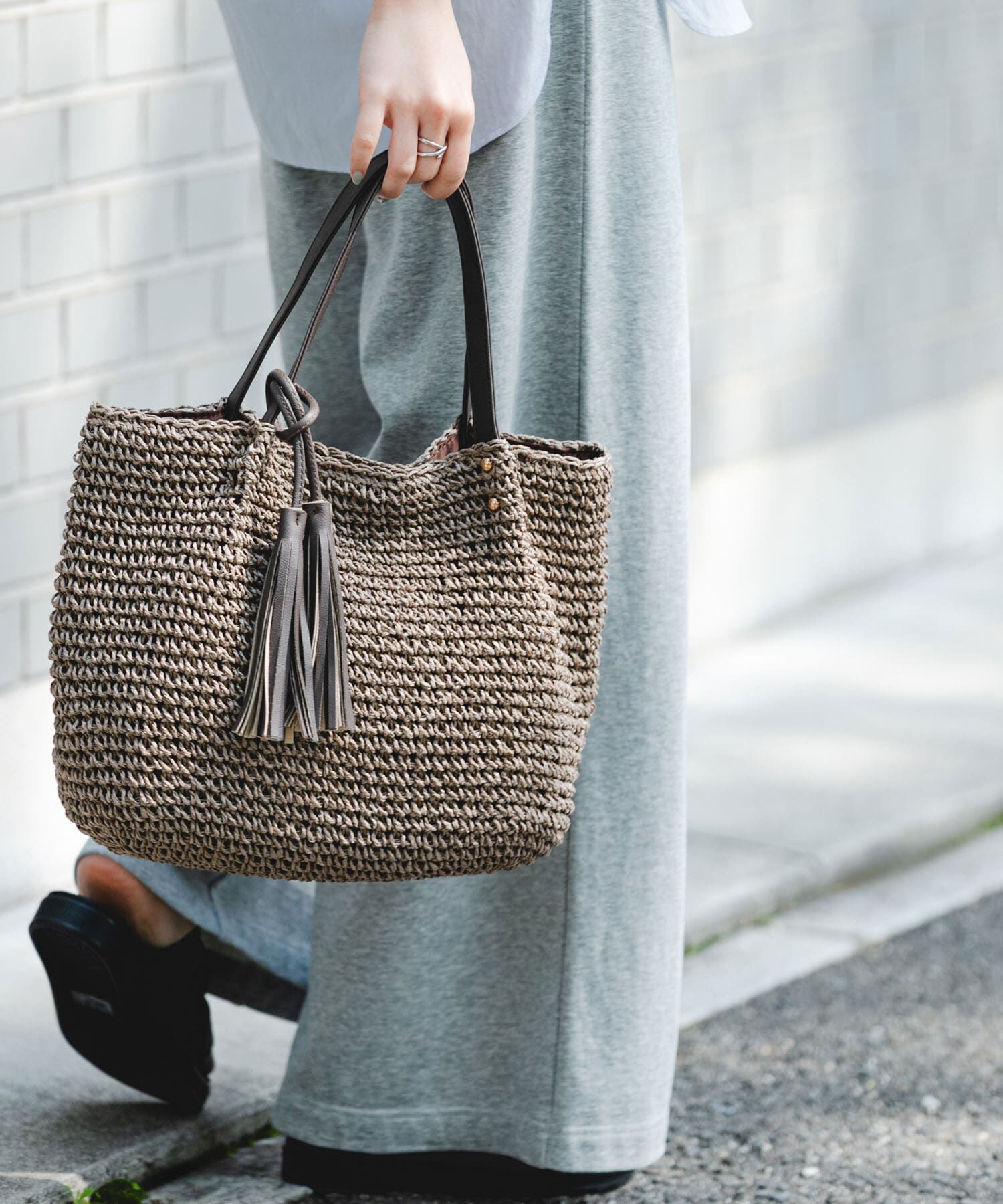 RODE SKO「タッセル付ペーパーバッグ」|トートバッグ|