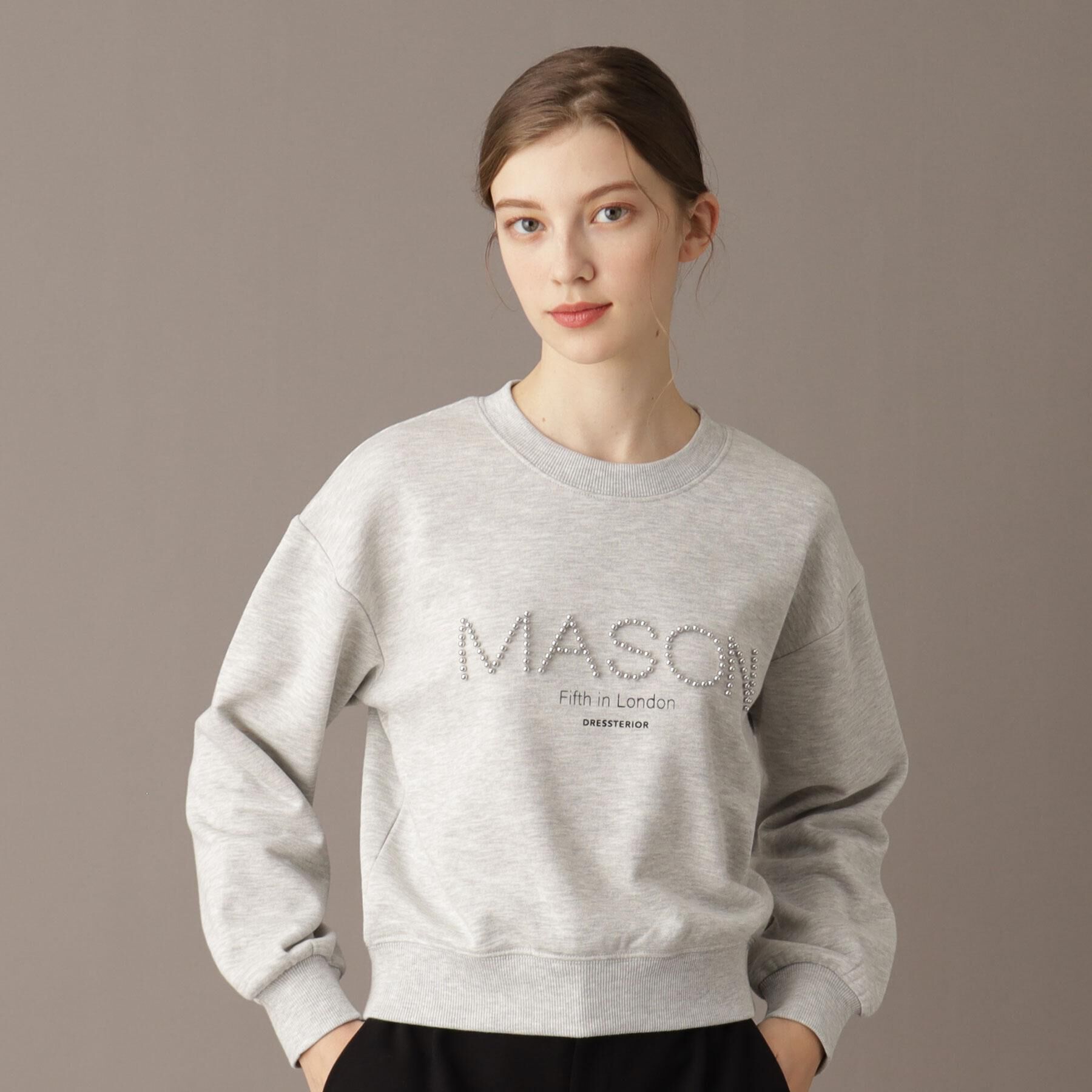 DRESSTERIOR「【洗える/ショート丈】メイソンスタッズロゴ裏毛プルオーバー」|パーカー|