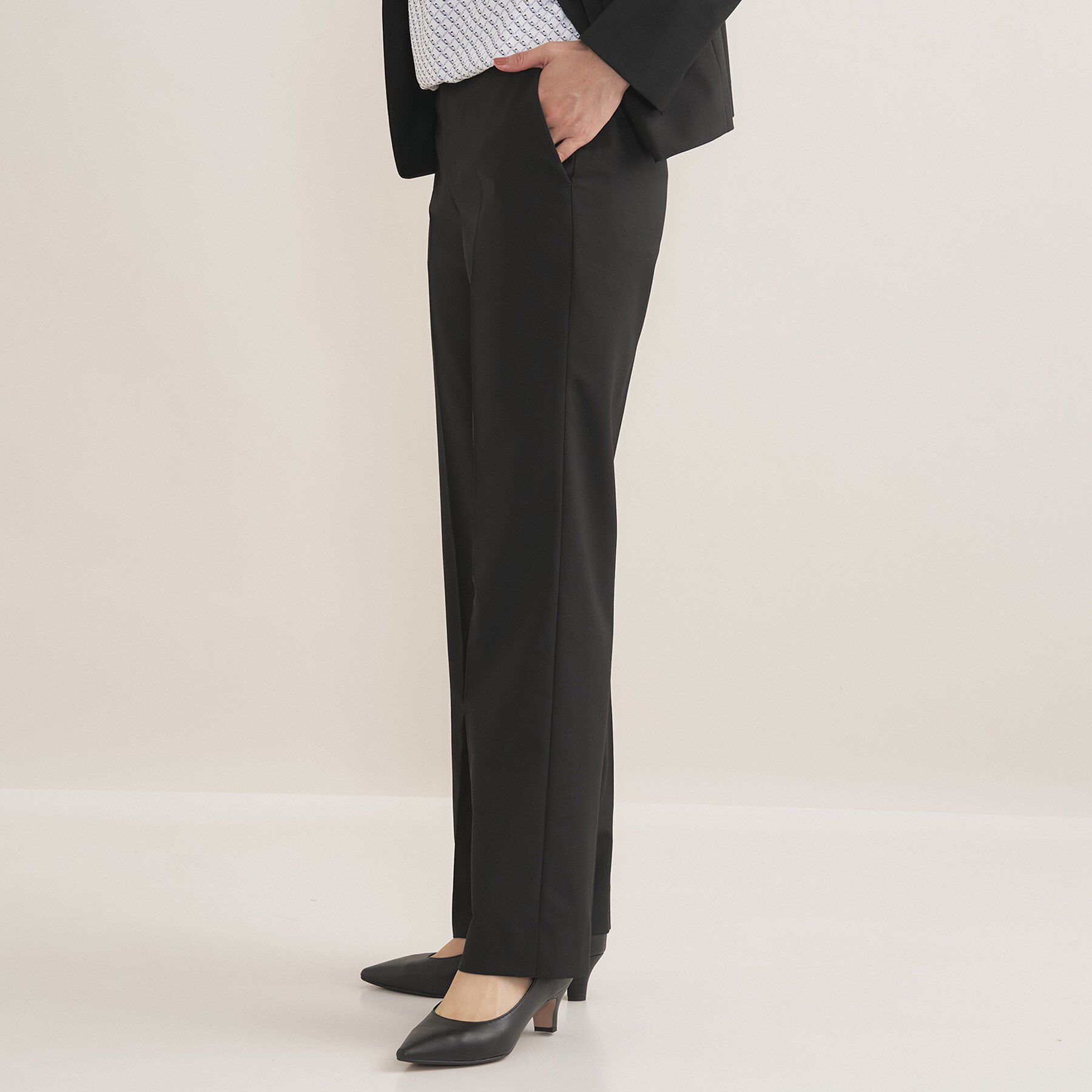 INDIVI「【ウール混／スーツ】ストレートパンツ」|スーツ|