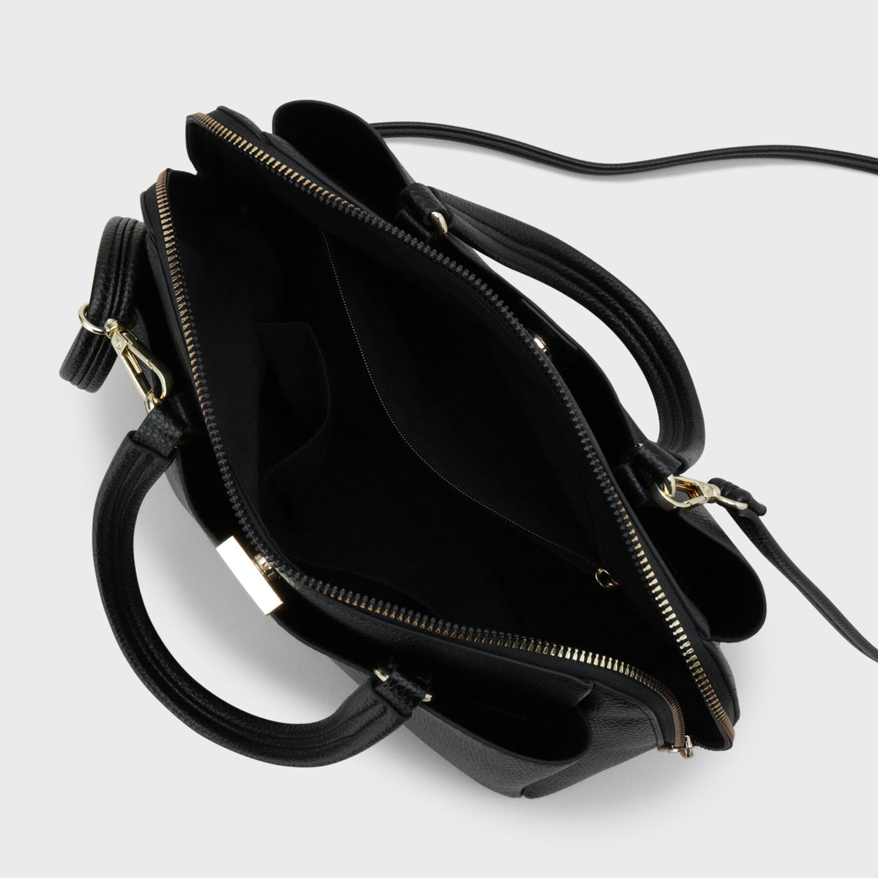 OPAQUE.CLIP「2WAYシュリンクメタルミドルショルダー」|ショルダー・メッセンジャー|