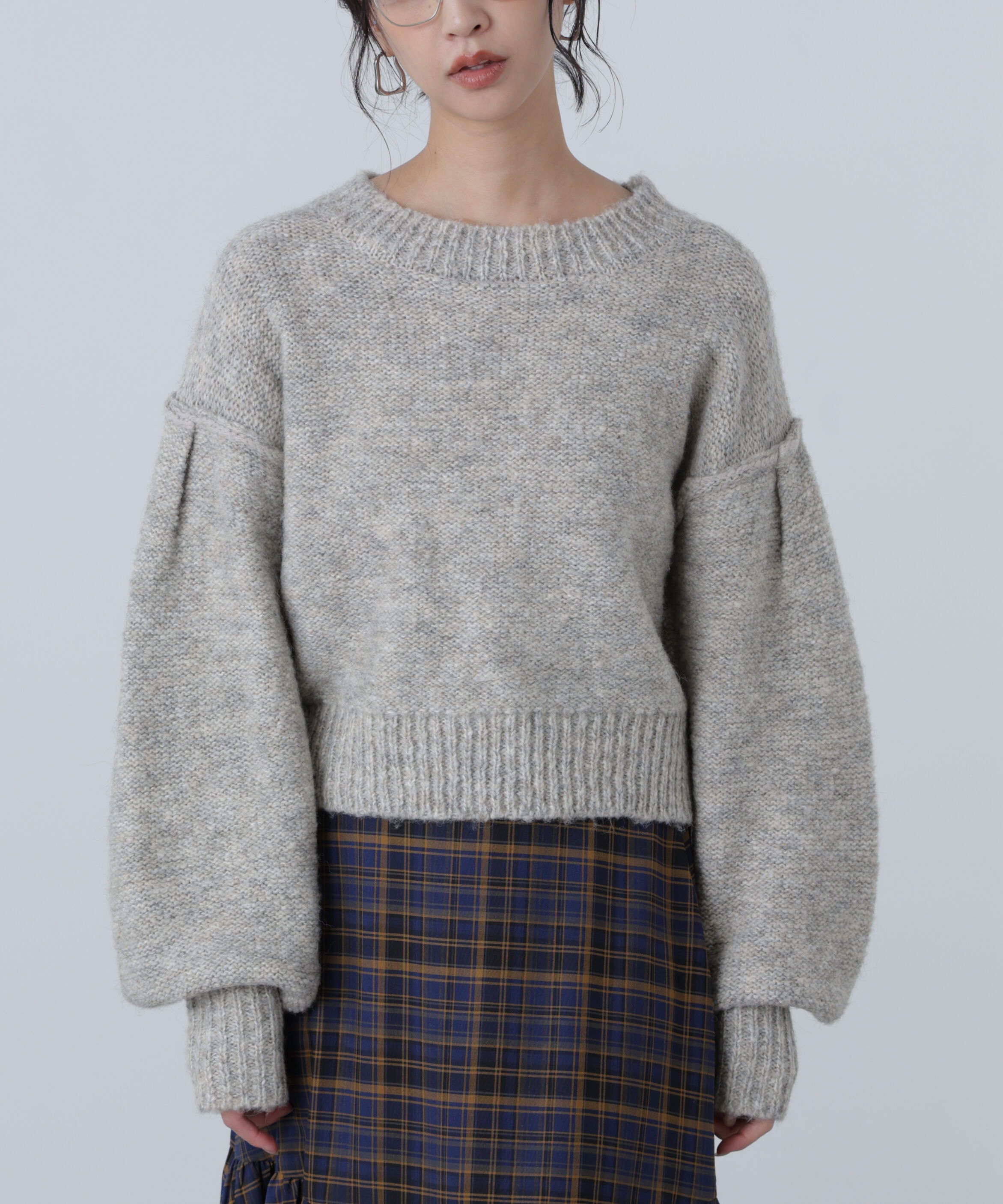  「バックリボンショート丈ニット」|ニット・セーター|