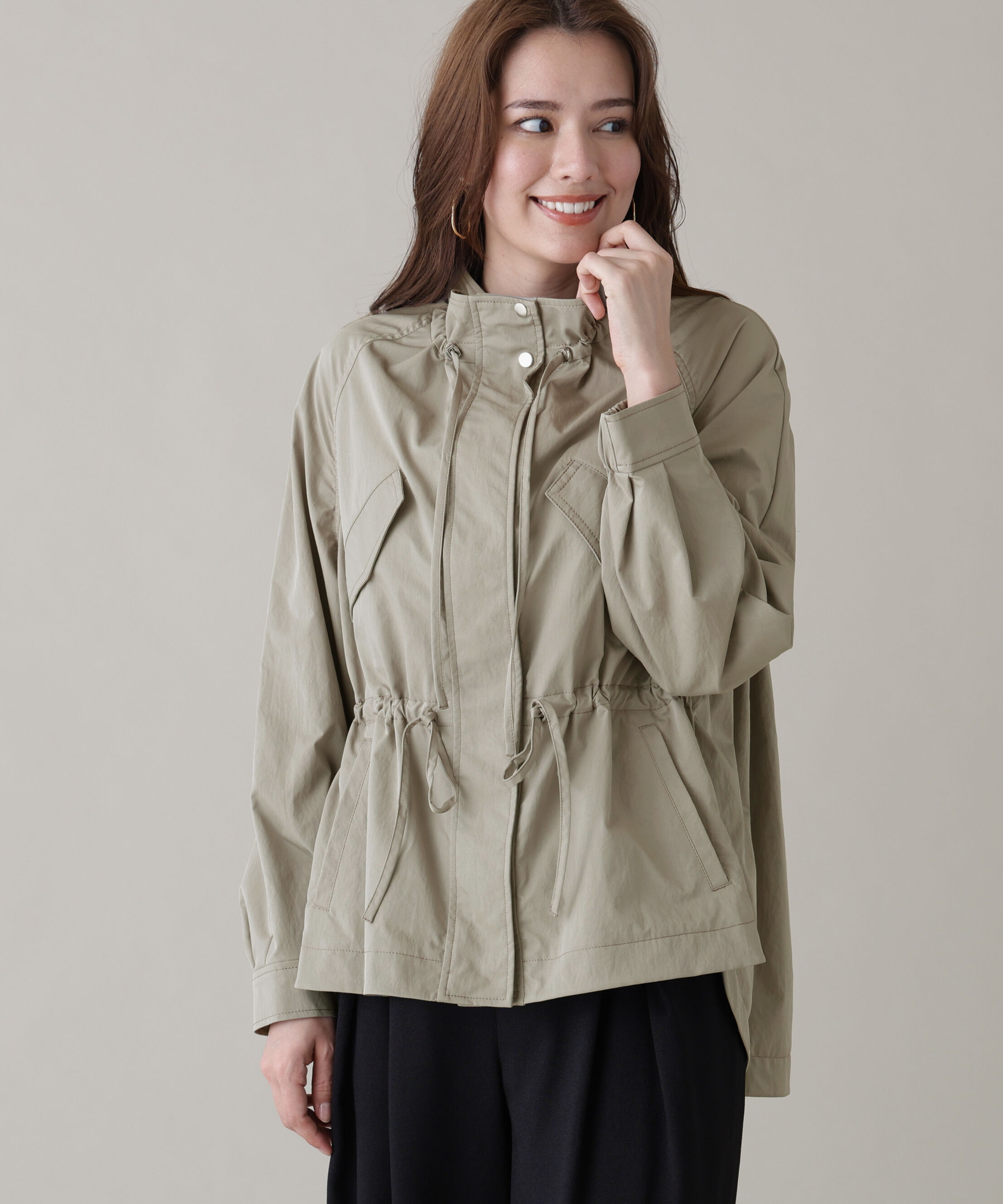  「［WEB限定カラー］ストレッチツイルマウンテンパーカー」|ブルゾン・スタジャン|カーキ