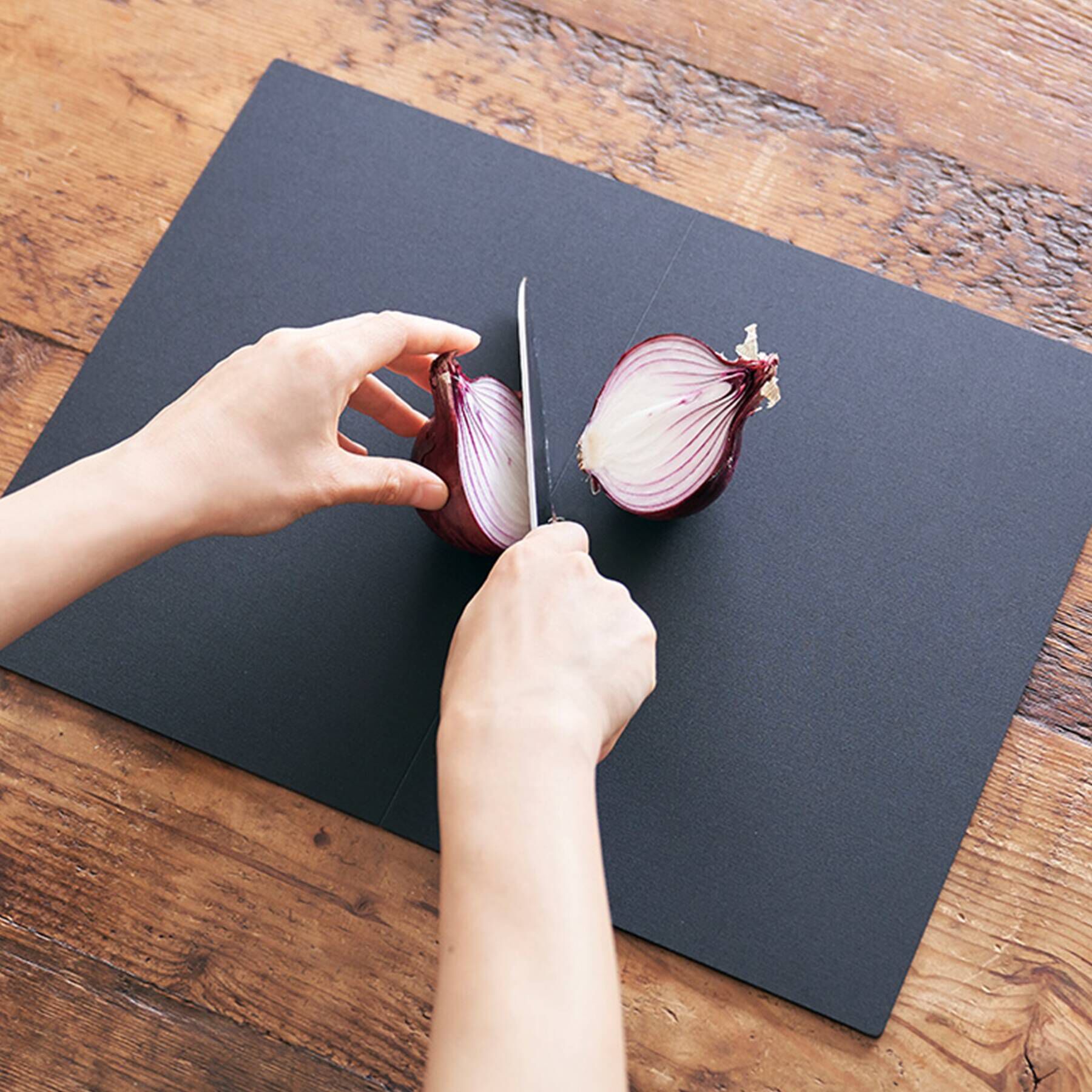 212 KITCHEN STORE「h tag (アッシュタグ) カッティングマット S」|食器・キッチングッズ|