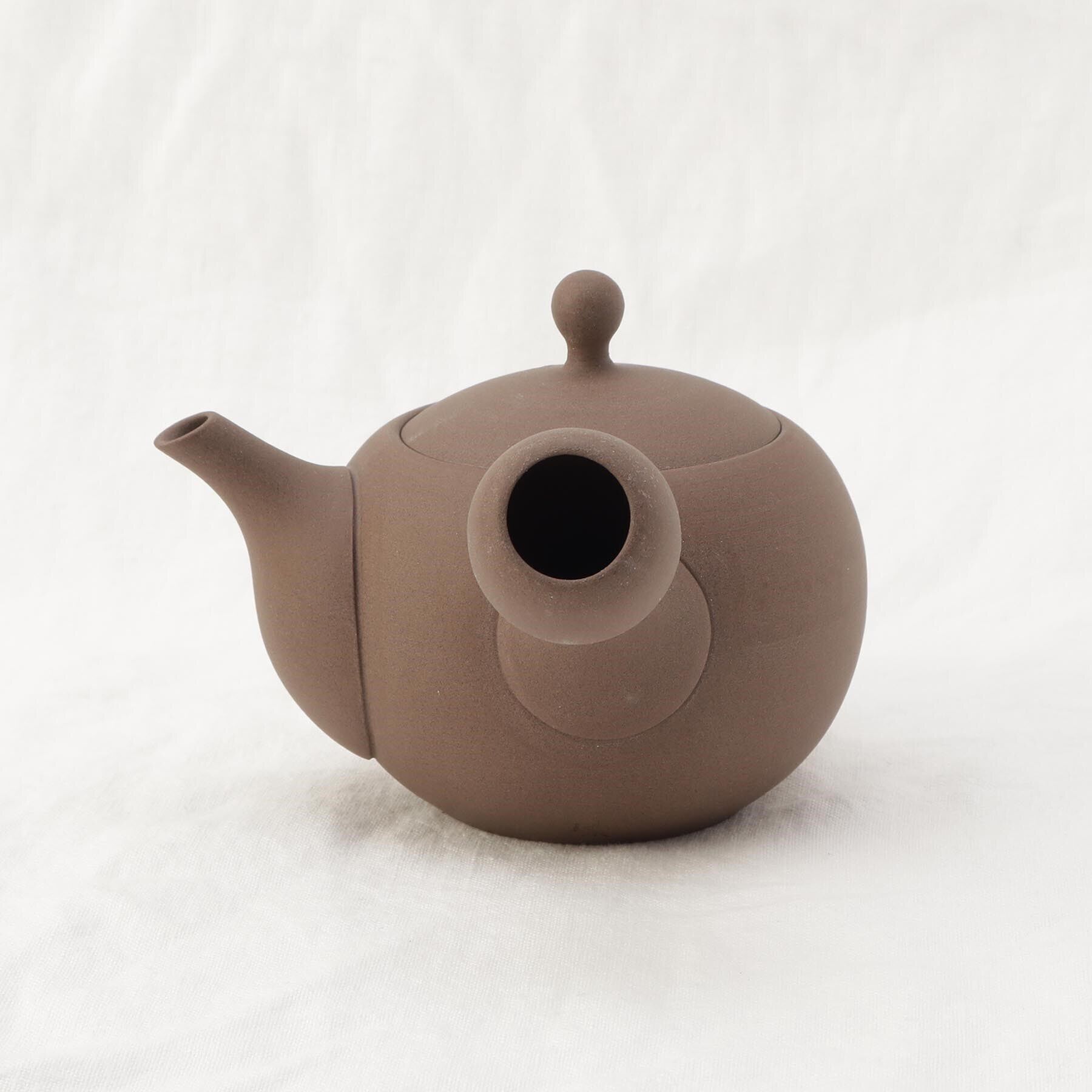 212 KITCHEN STORE「tokoname 丸型急須 焼締め ＜63 ロクサン＞」|食器・キッチングッズ|