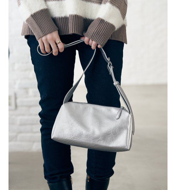 ikka「合皮横長肩掛けショルダーバッグ」|その他|