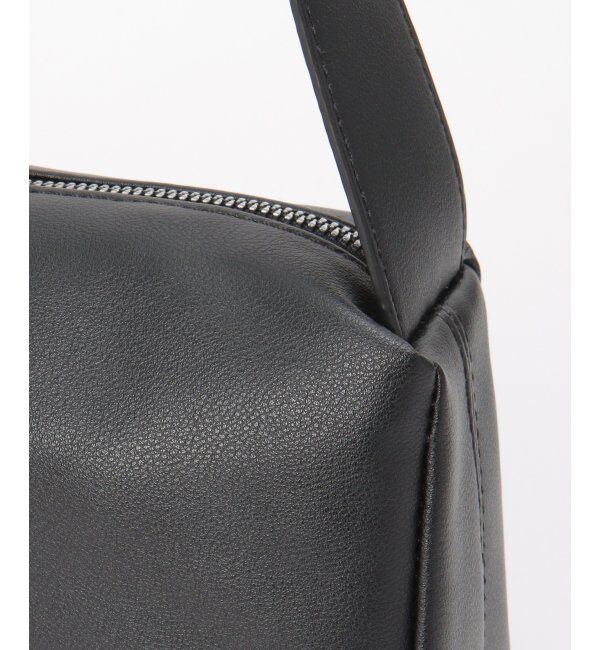 ikka「合皮横長肩掛けショルダーバッグ」|その他|