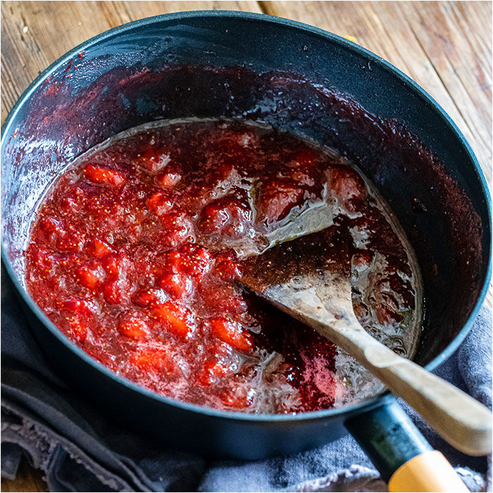 BACKYARD FAMILY「ククナキッチン フライパン 28cm 通販 チタン＆ダイヤモンド コーティング マルチパン」|食器・キッチングッズ|