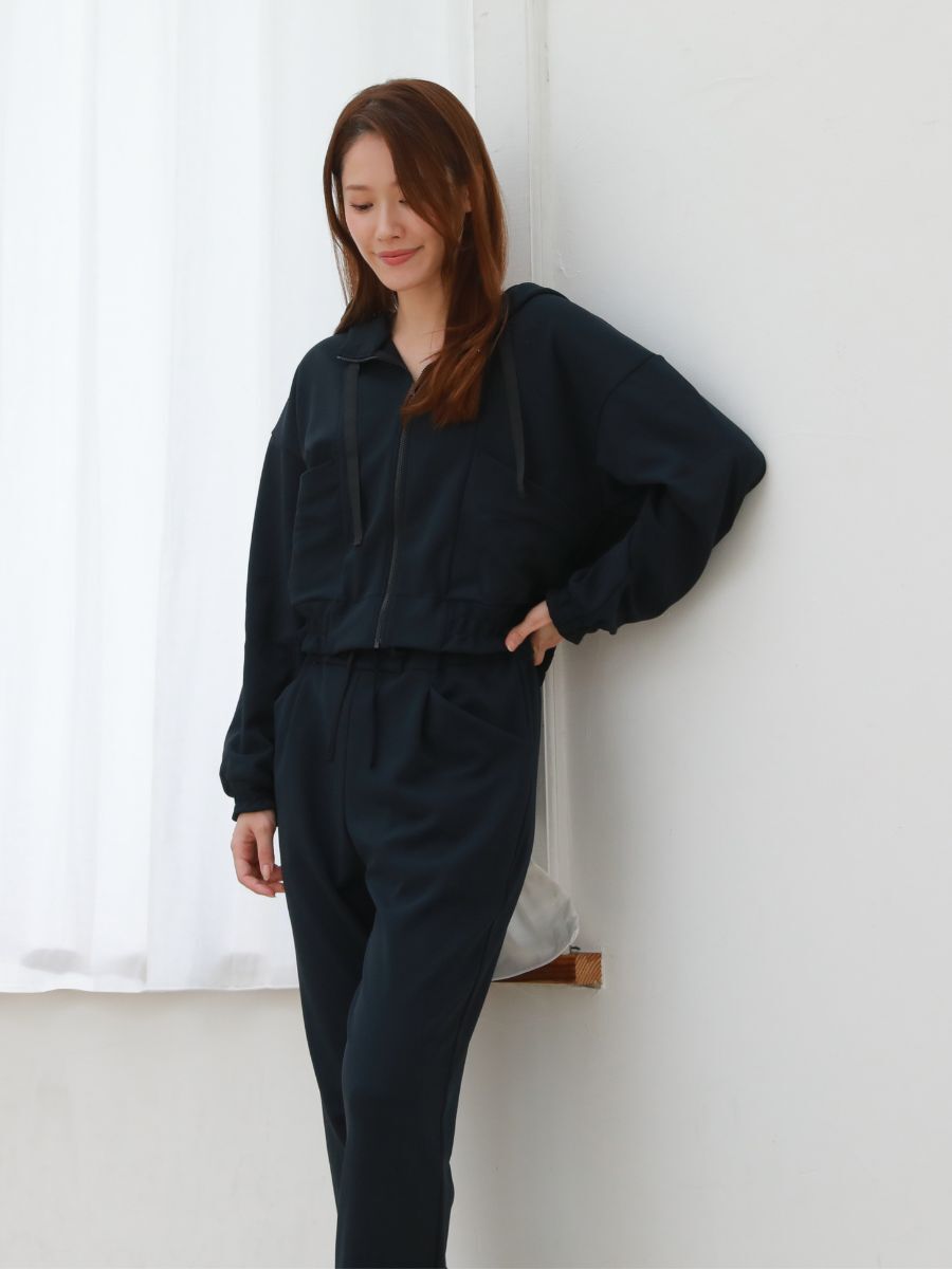 ALBOVE「ダンボールニットクロップド丈パーカー」|パーカー|