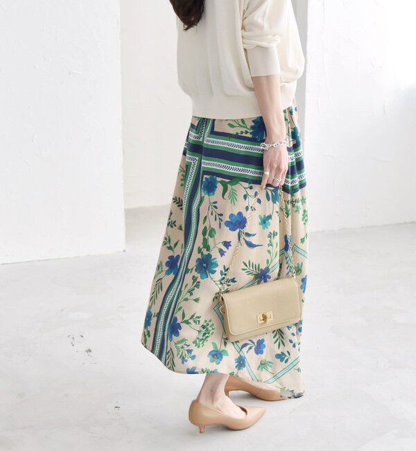 quaranciel「quaranciel: SPRINTEX フラワーパネル柄 スカーフ フレア スカート」|スカート|