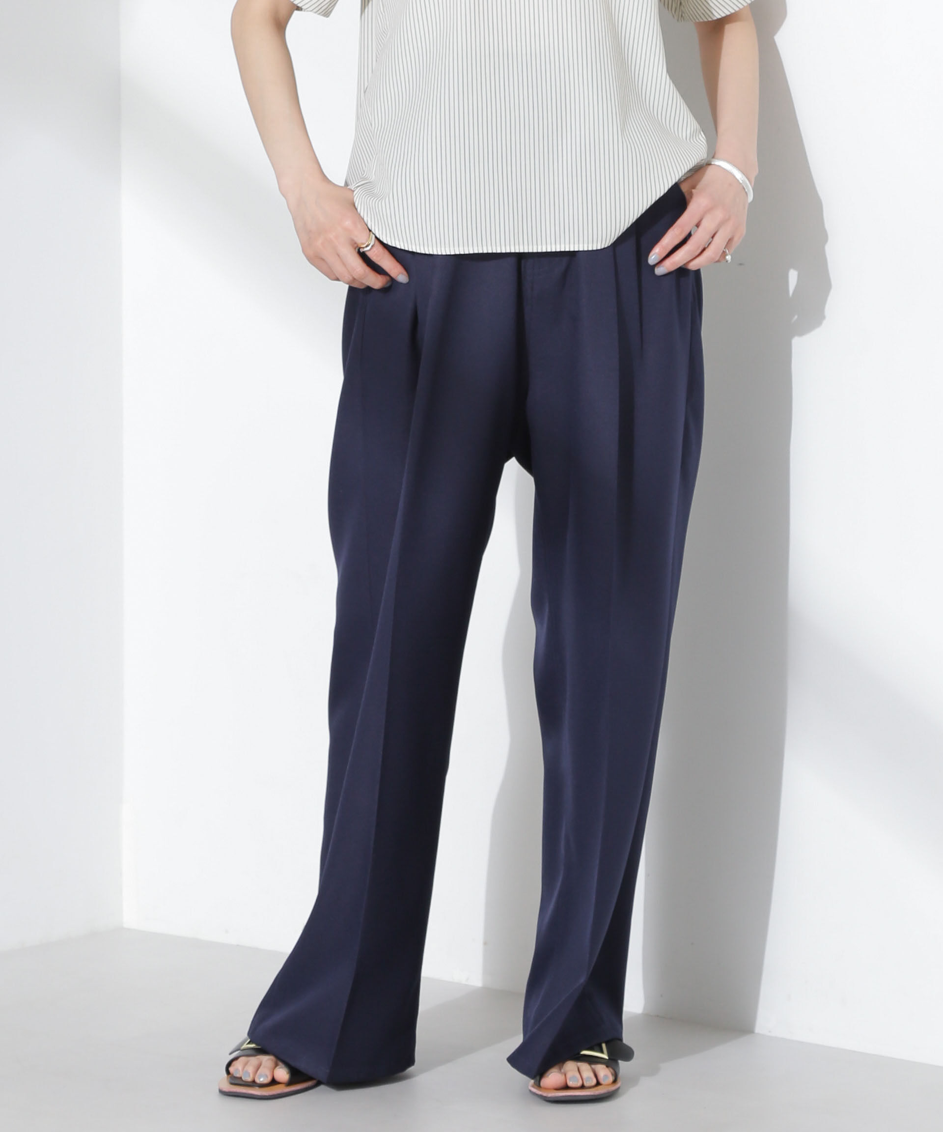 nano･universe「ツータックワイドパンツ」|チノ|