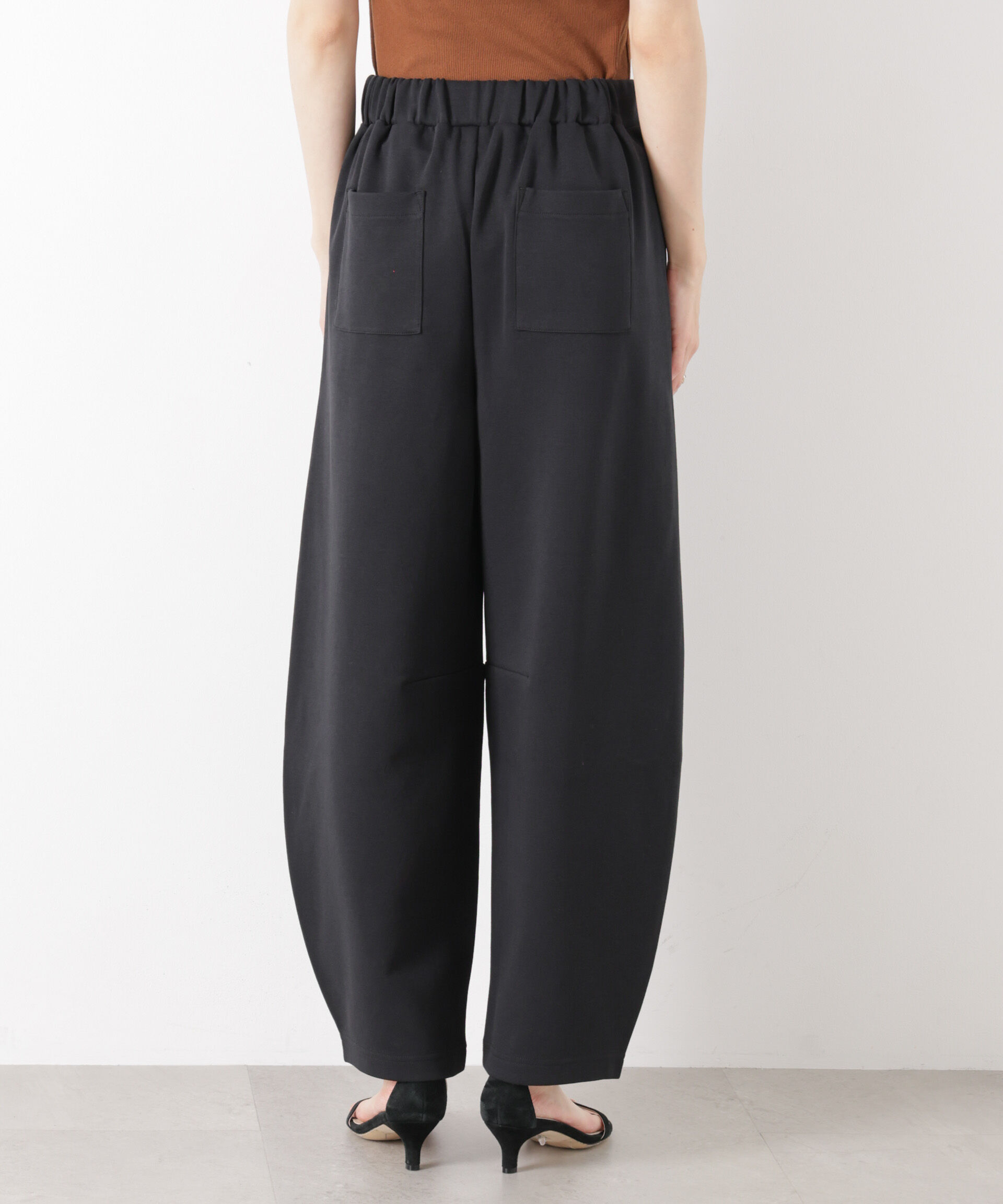 nano･universe「接触冷感ダンボールカットカーブシルエットパンツ(セットアップ可)」|チノ|