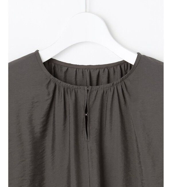 自由区「【カタログ掲載・人気素材・新型登場・セットアップ対応】エアリーツイルプルオーバー ブラウス」|シャツ・ブラウス|