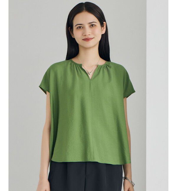 自由区「【カタログ掲載・人気素材・新型登場・セットアップ対応】エアリーツイルプルオーバー ブラウス」|シャツ・ブラウス|グリーン