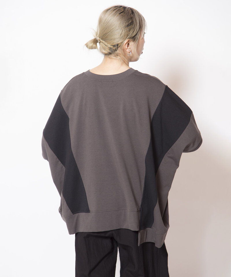  「アシンメトリーグラフィックTシャツ」|Tシャツ・カットソー|