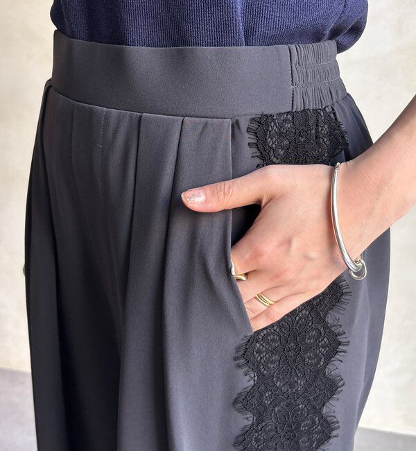  「サイドレースタックワイドパンツ」|チノ|