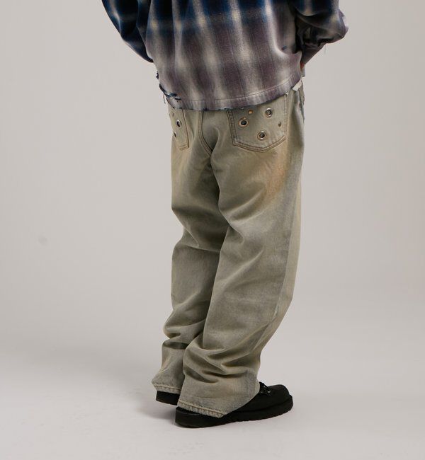  「アイレットスタッズスウィッチングブラストワイドデニム」|デニム|