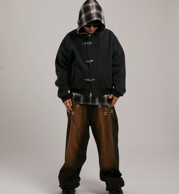  「アイレットスタッズスウィッチングブラストワイドデニム」|デニム|