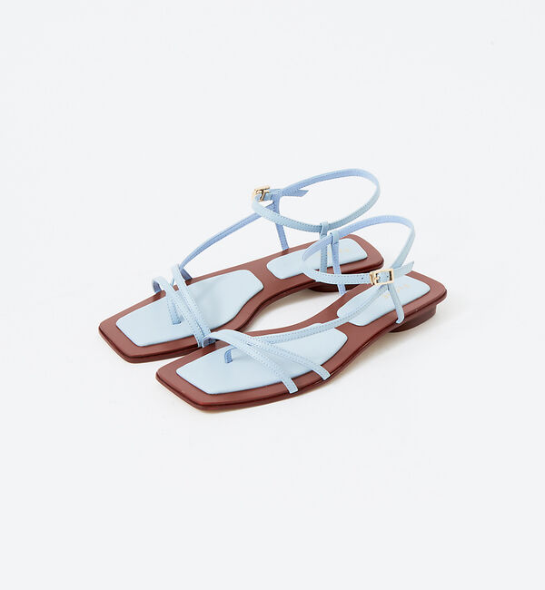 AU BANNISTER「華奢ストラップコンフォートフラットサンダル」|サンダル|ライトブルー
