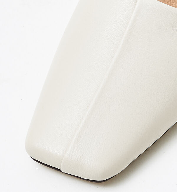 AU BANNISTER「スクエアトゥミドルヒールパンプス」|パンプス|