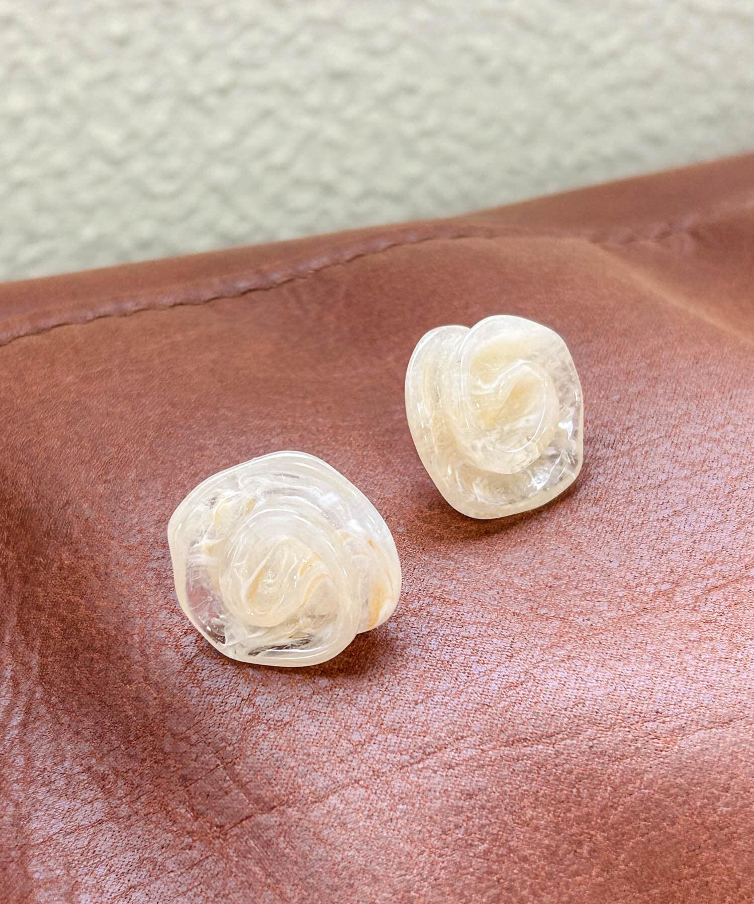 SMELLY「ローズモチーフジュシピアス」|ピアス|