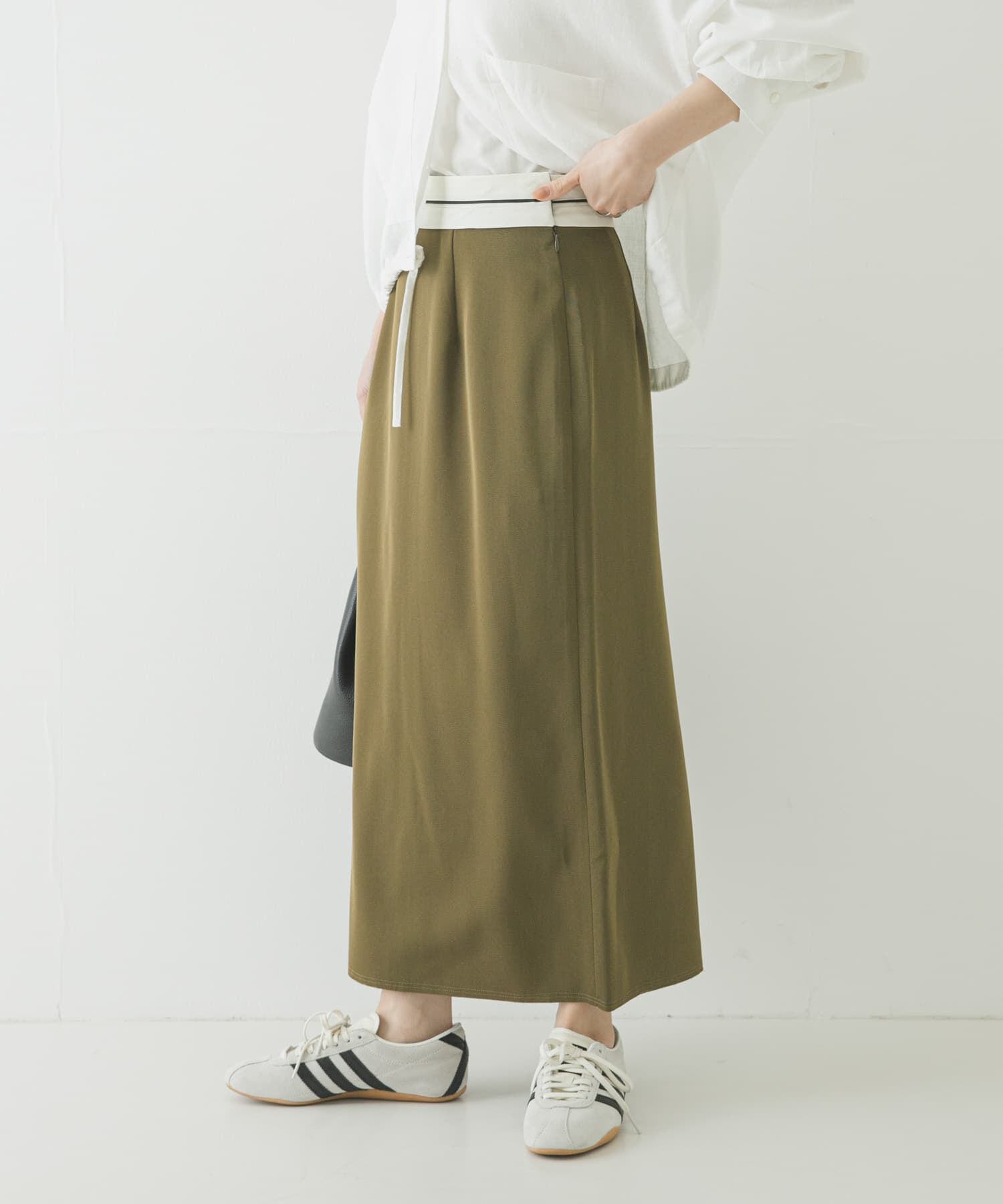 URBAN RESEARCH「マーベルトストレートミディスカート」|スカート|カーキ