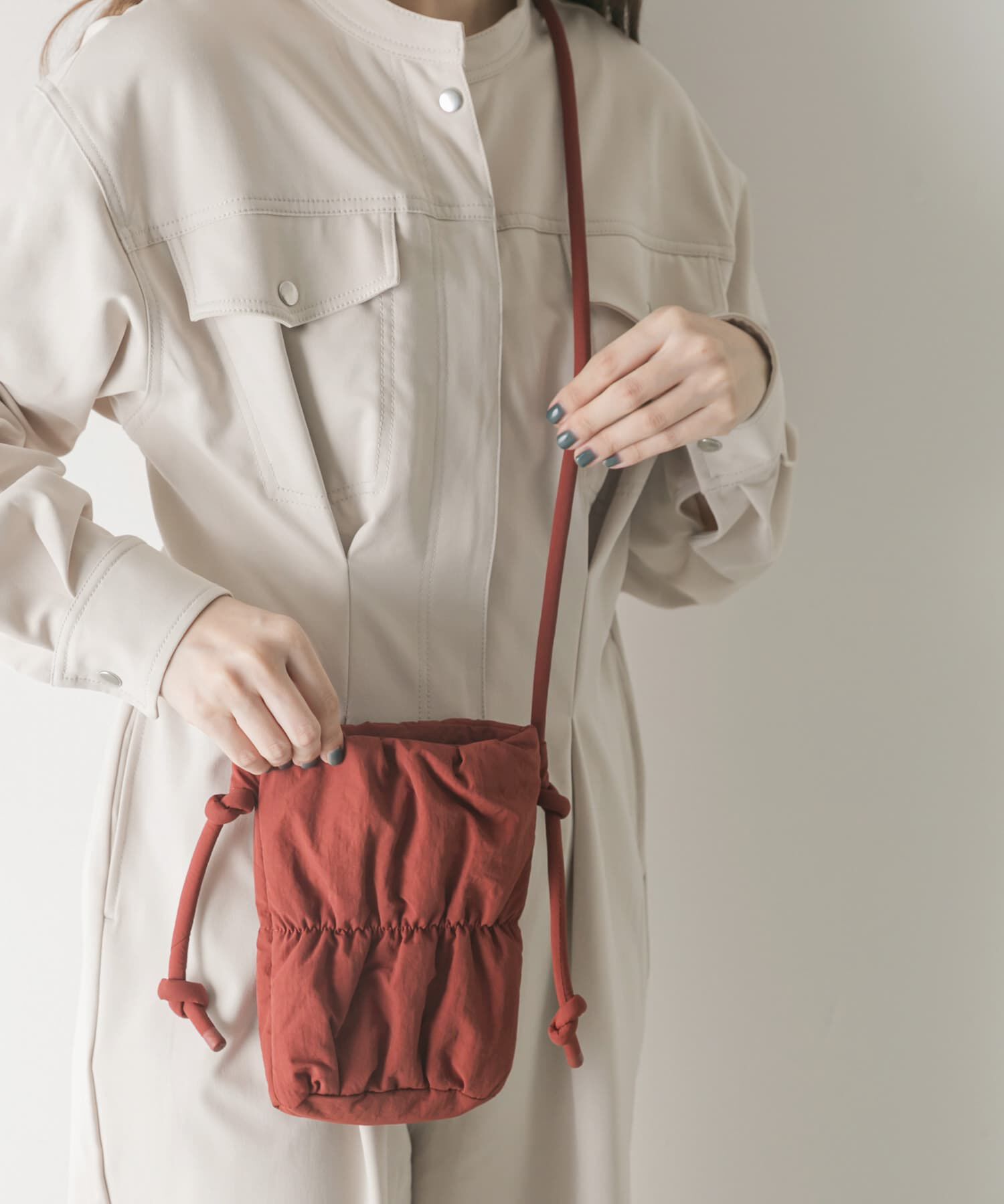 SMELLY「パフィーミニショルダー」|ショルダー・メッセンジャー|