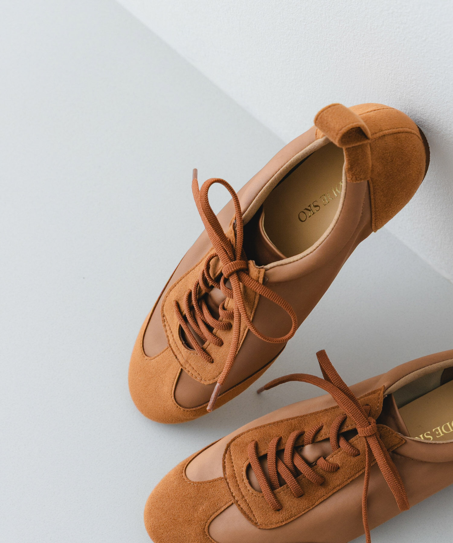 RODE SKO「『WEB/一部店舗限定』ストレッチシューレースシューズ」|スニーカー|