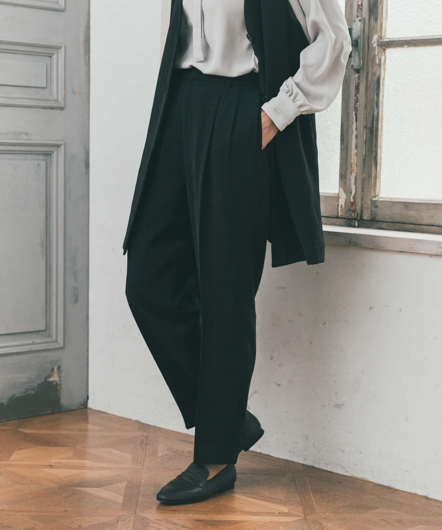 URBAN RESEARCH DOORS「ドレステーパードパンツ」|その他|