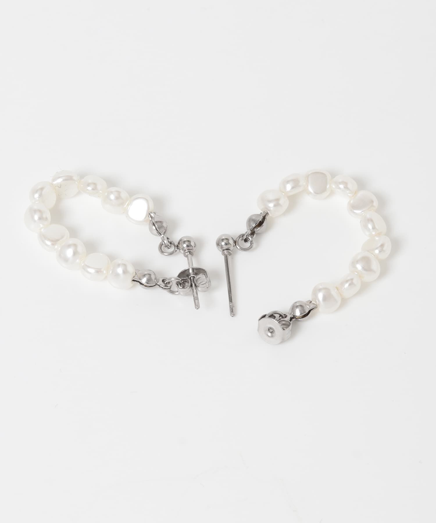 SMELLY「ステンレスイビツパールピアス」|ピアス|