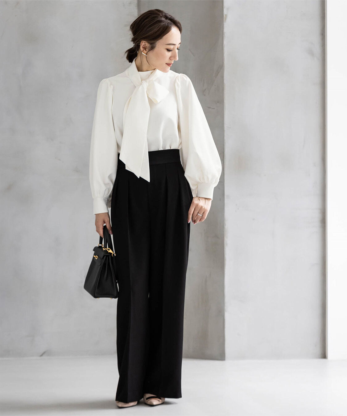 ur's「【星玲奈さんコラボアイテム】2wayボリュームスリーブボウタイブラウス」|シャツ・ブラウス|