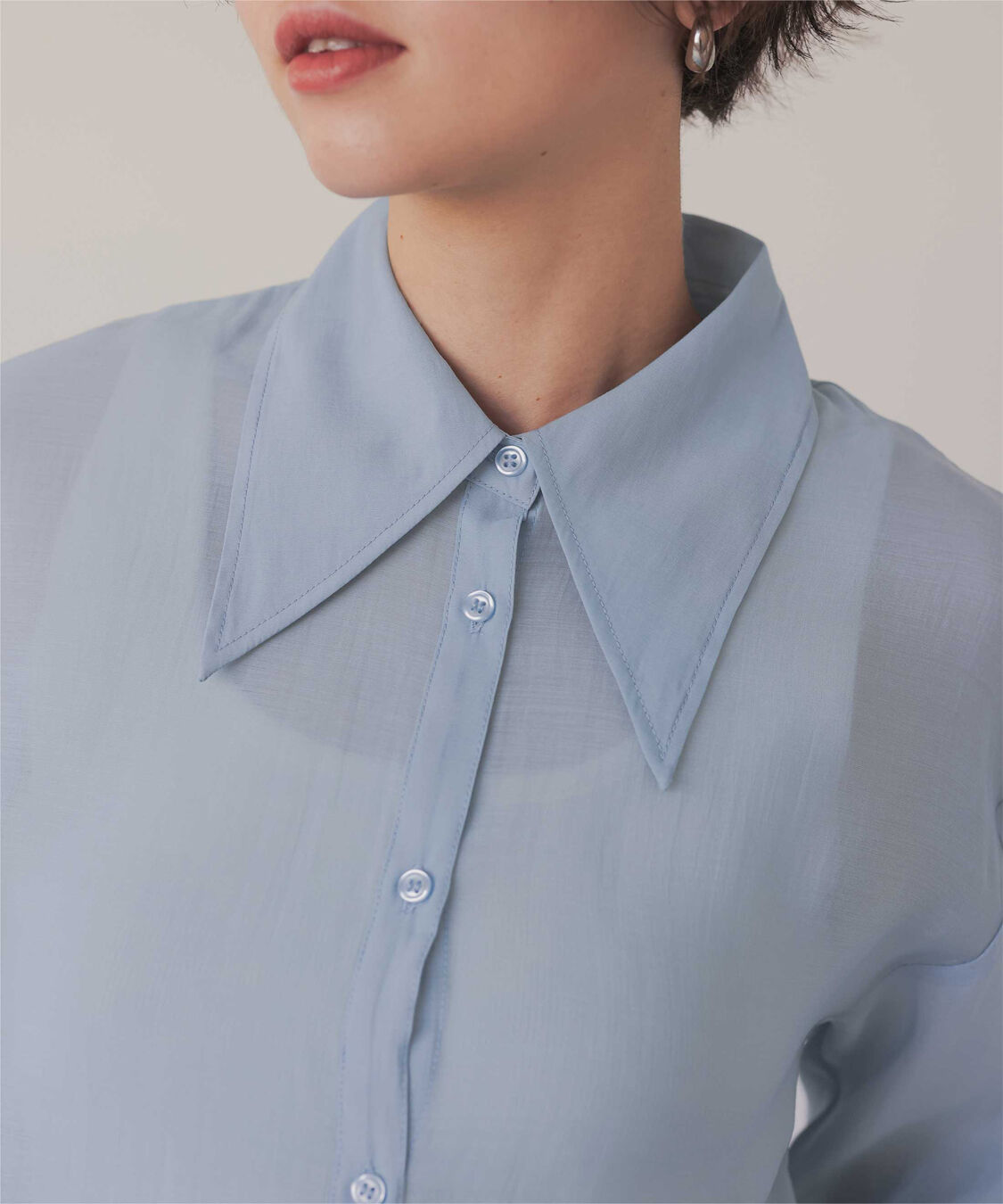 titivate「【さやかさんS/Sコラボ】デザイン襟シアーシャツ」|シャツ・ブラウス|