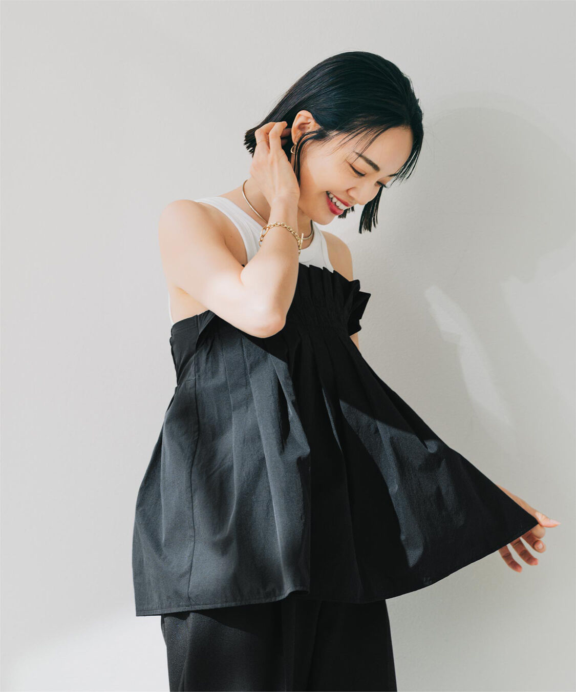 ur's「【春名亜美さんコラボアイテム】プリーツキャミソール」|キャミソール|