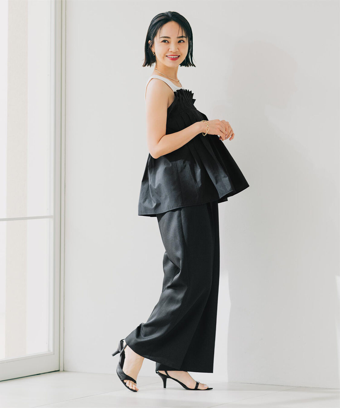 ur's「【春名亜美さんコラボアイテム】プリーツキャミソール」|キャミソール|