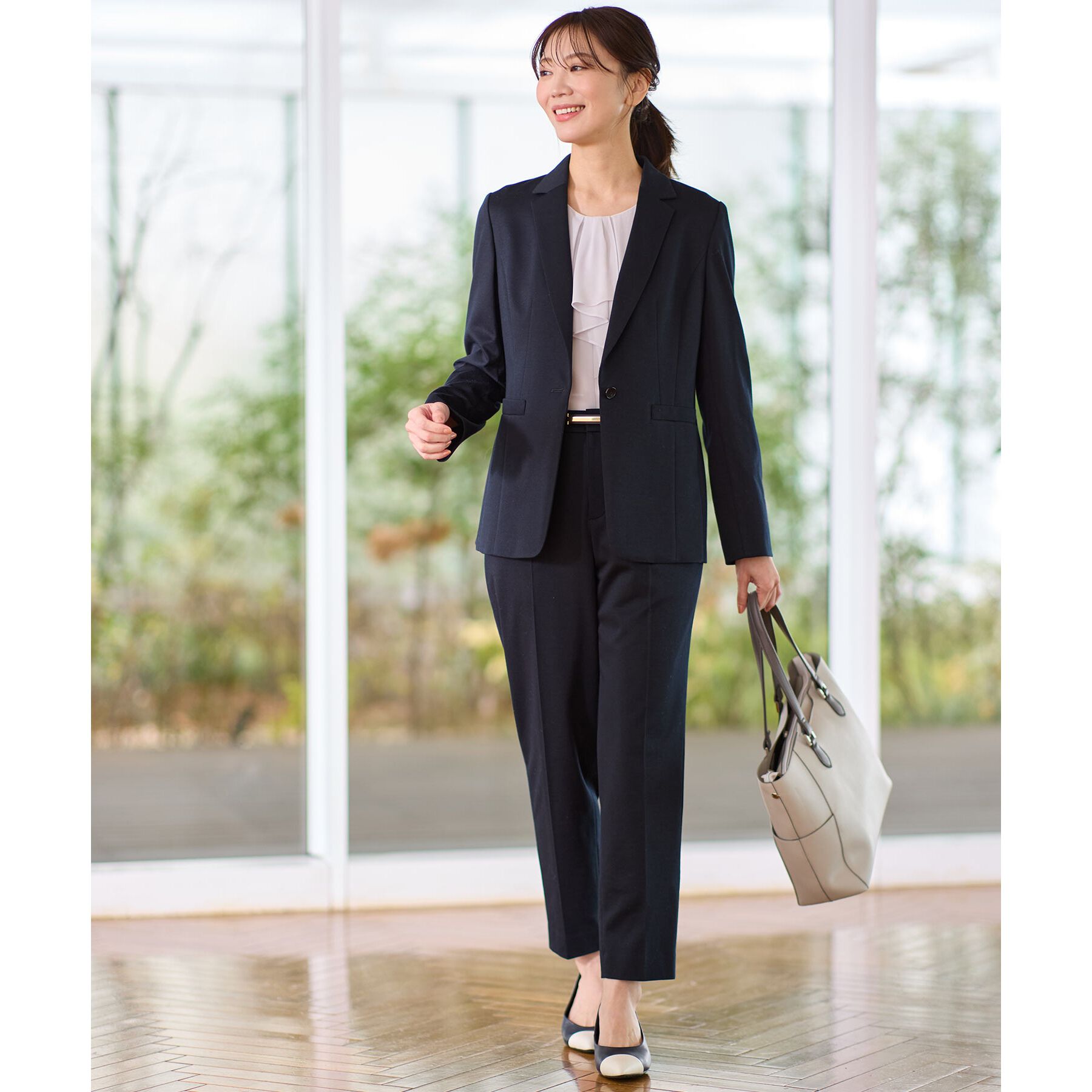 Reflect「【たっぷり収納！あおりポケット／WEB先行カラーあり】A4サイズトートバッグ」|トートバッグ|