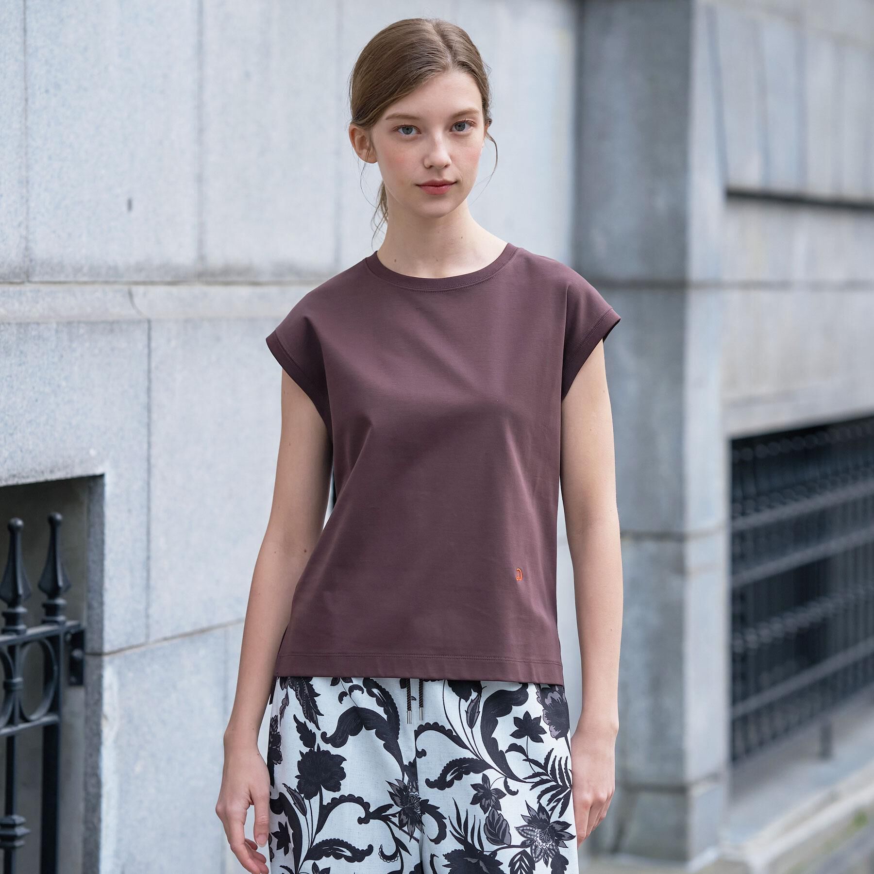 DRESSTERIOR「【接触冷感／抗菌防臭／消臭】アイスクリアコットンフレンチスリーブT」|Tシャツ・カットソー|