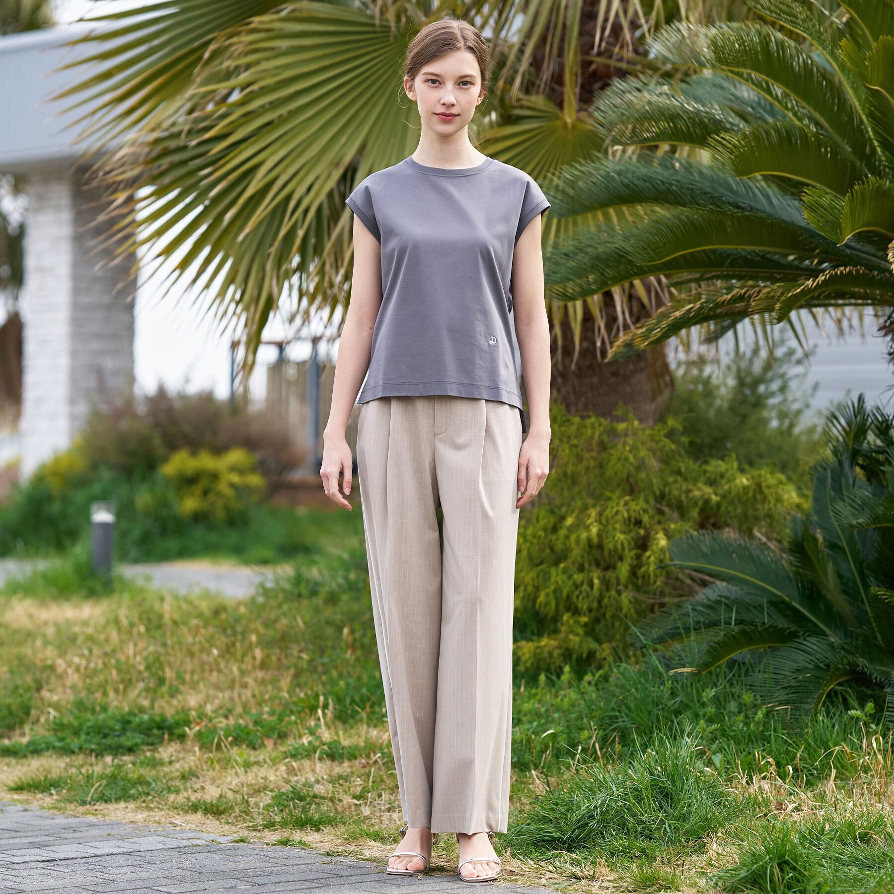 DRESSTERIOR「【接触冷感／抗菌防臭／消臭】アイスクリアコットンフレンチスリーブT」|Tシャツ・カットソー|