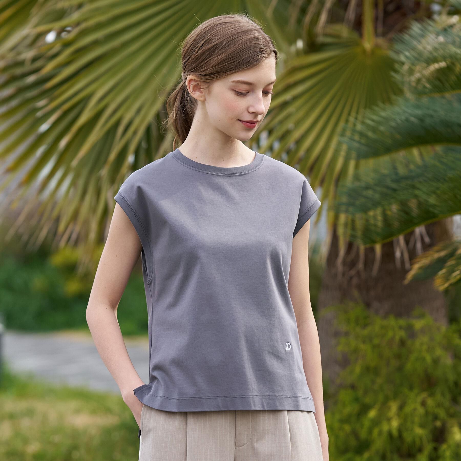 DRESSTERIOR「【接触冷感／抗菌防臭／消臭】アイスクリアコットンフレンチスリーブT」|Tシャツ・カットソー|チャコールグレー(0