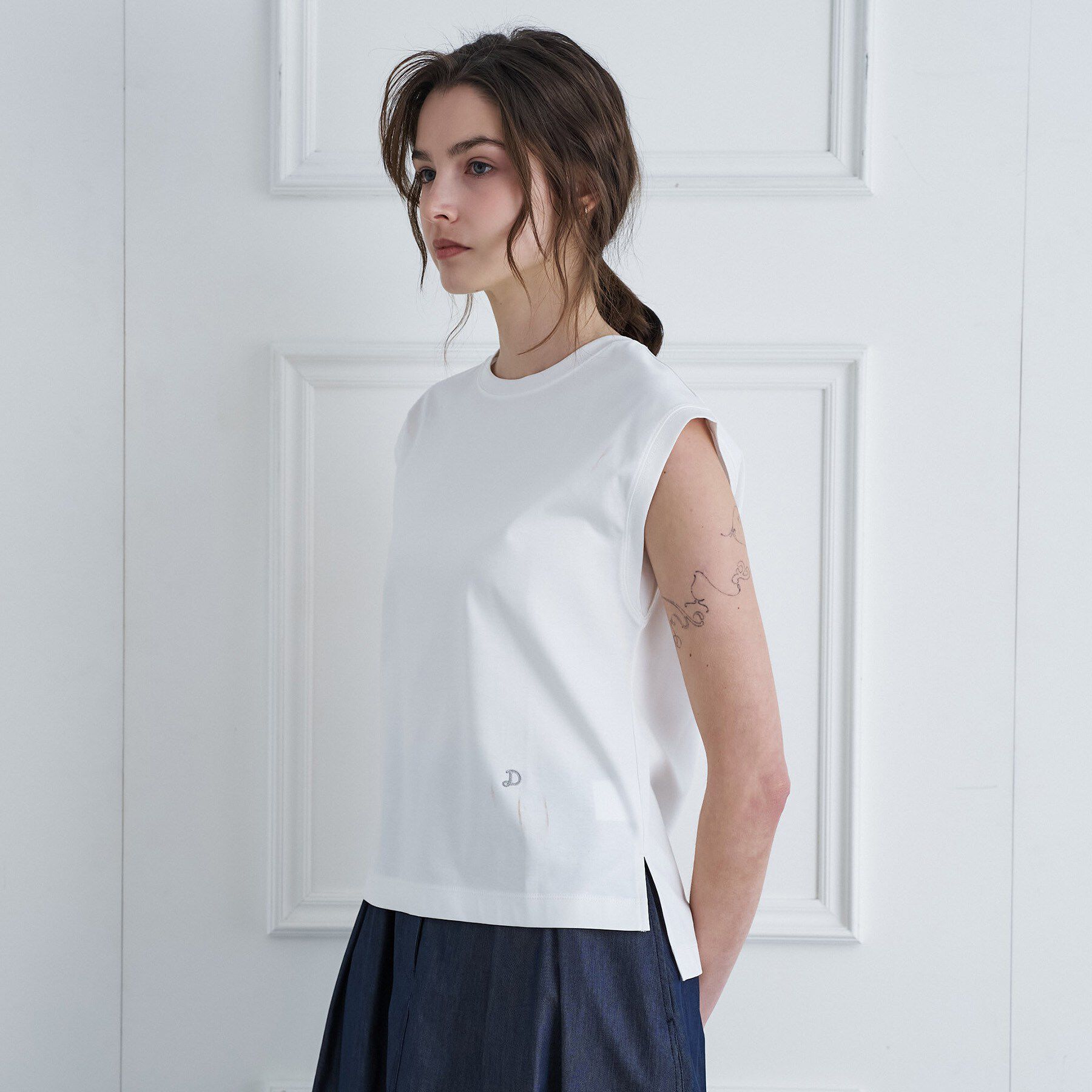 DRESSTERIOR「【接触冷感／抗菌防臭／消臭】アイスクリアコットンフレンチスリーブT」|Tシャツ・カットソー|