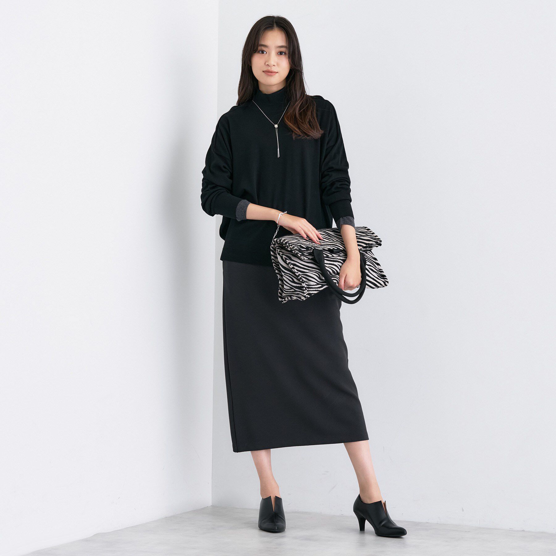 INDIVI「【洗える／毛玉になりにくい】エクストラファインウール ハイネックニット」|ニット・セーター|