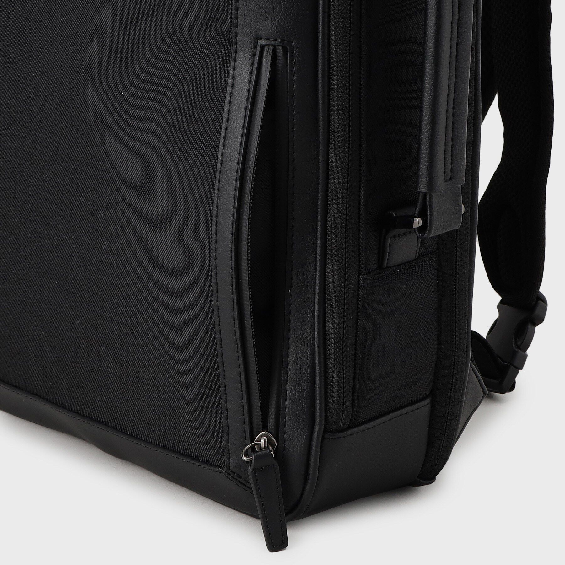 TAKEO KIKUCHI「【撥水】ライトウエイト 2WAYリュック」|リュック|