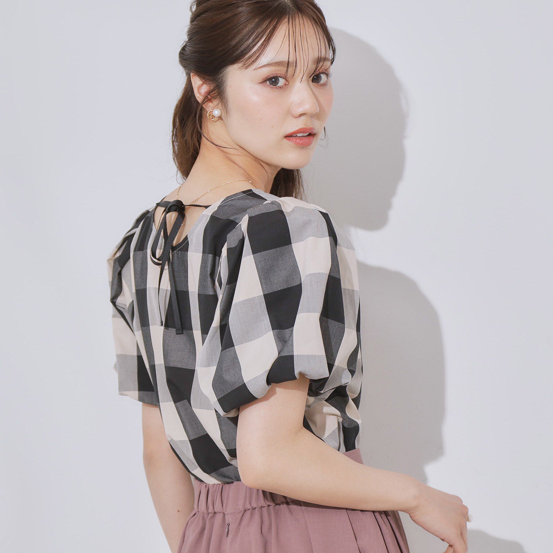 Couture broach「【マシンウォッシャブル・二の腕カバー】ブロックチェックブラウス」|シャツ・ブラウス|