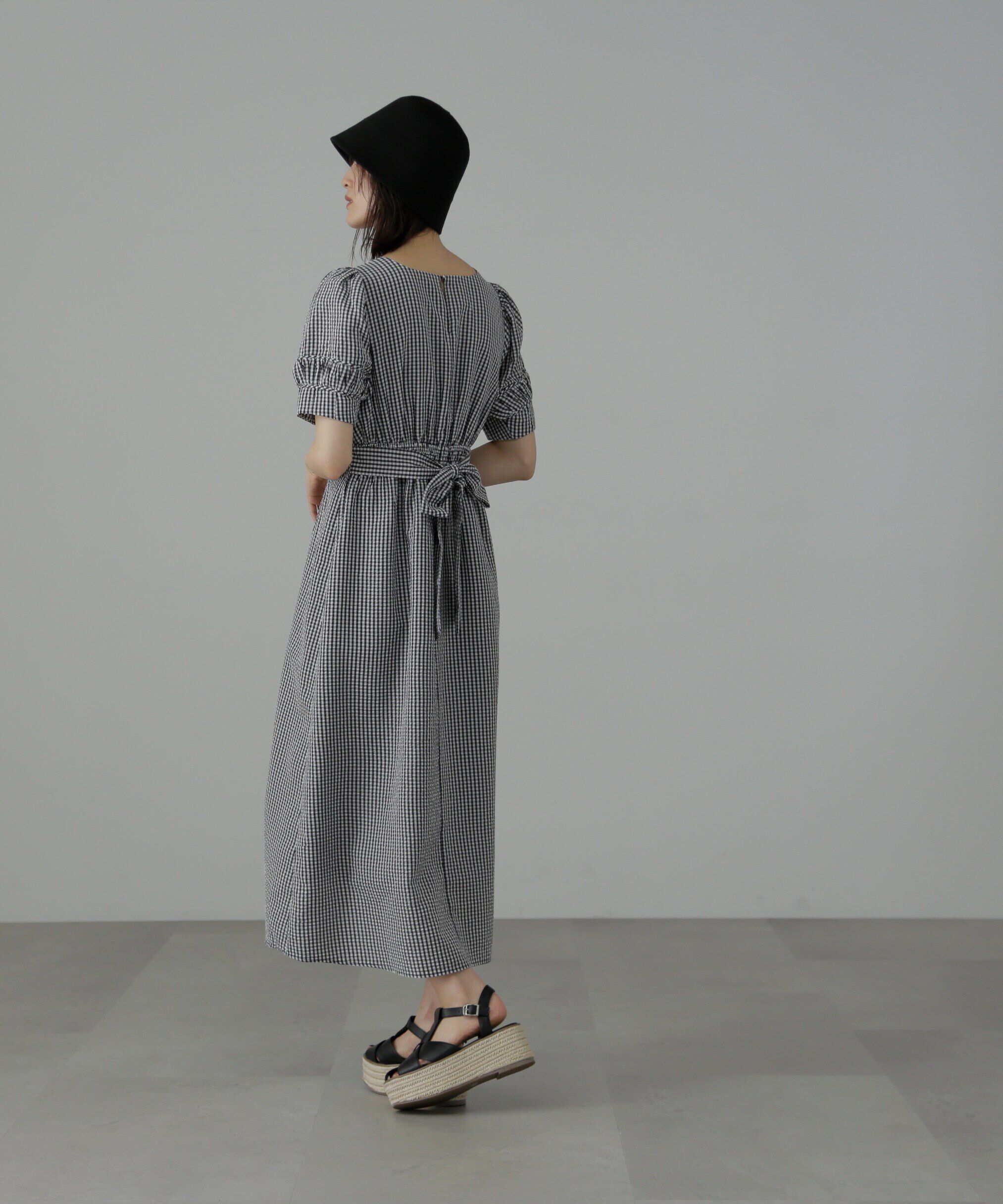  「パフスリーブバックリボンワンピース」|ワンピース|